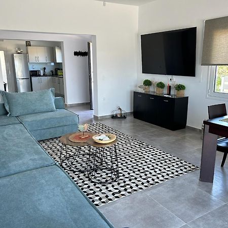 Mira Sea View Residence 干尼亞 外观 照片