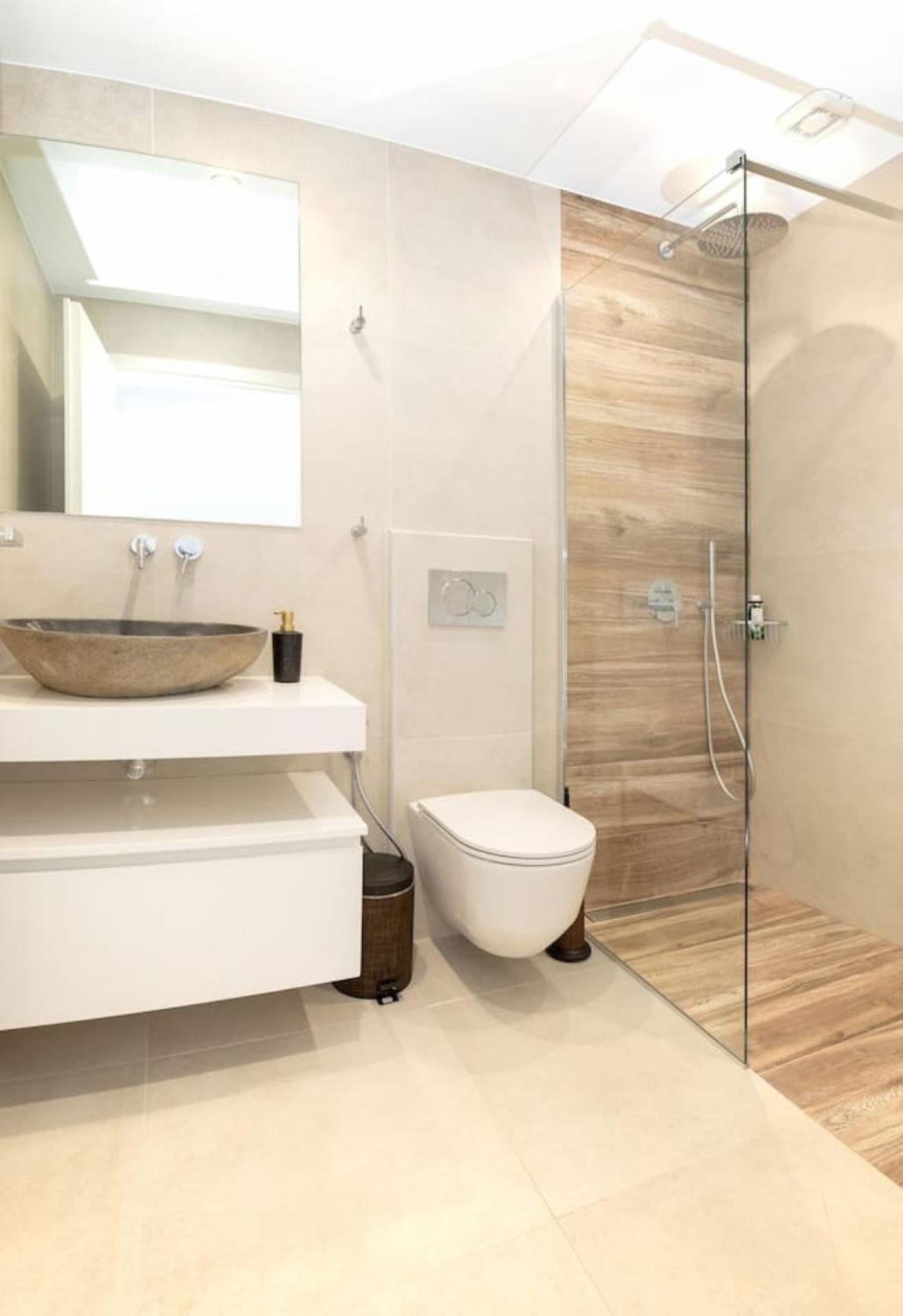 Mira Sea View Residence 干尼亞 外观 照片